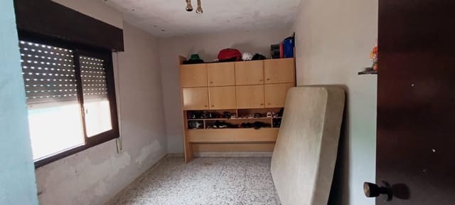 2 bedroom Finca/Country House for sale in Matola, Elche / Elx with garage - € 149,900 (Ref: 9344779)