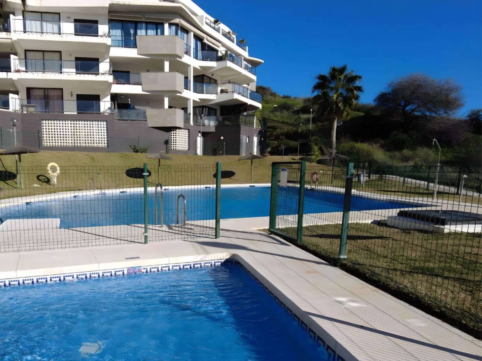 1 bedroom Apartment for sale in Mijas Costa with pool garage - € 249,000 (Ref: 9338555)