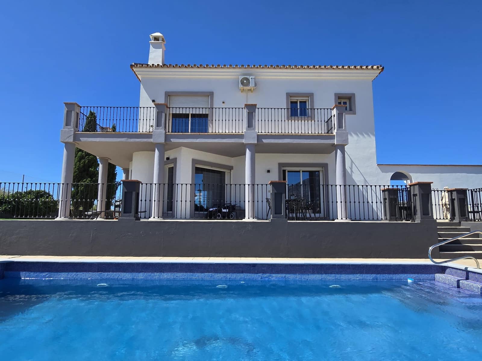 Chalet de 4 habitaciones en Mijas Golf en venta con piscina garaje - 745.000 € (Ref: 9338812)