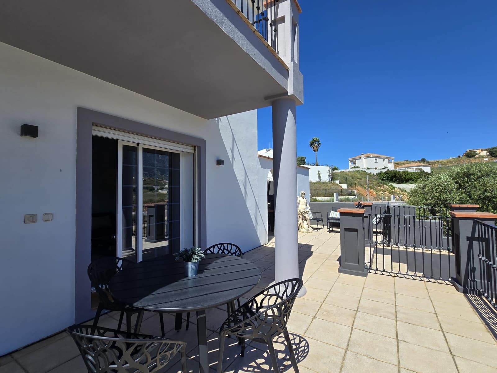 Chalet de 4 habitaciones en Mijas Golf en venta con piscina garaje - 745.000 € (Ref: 9338812)