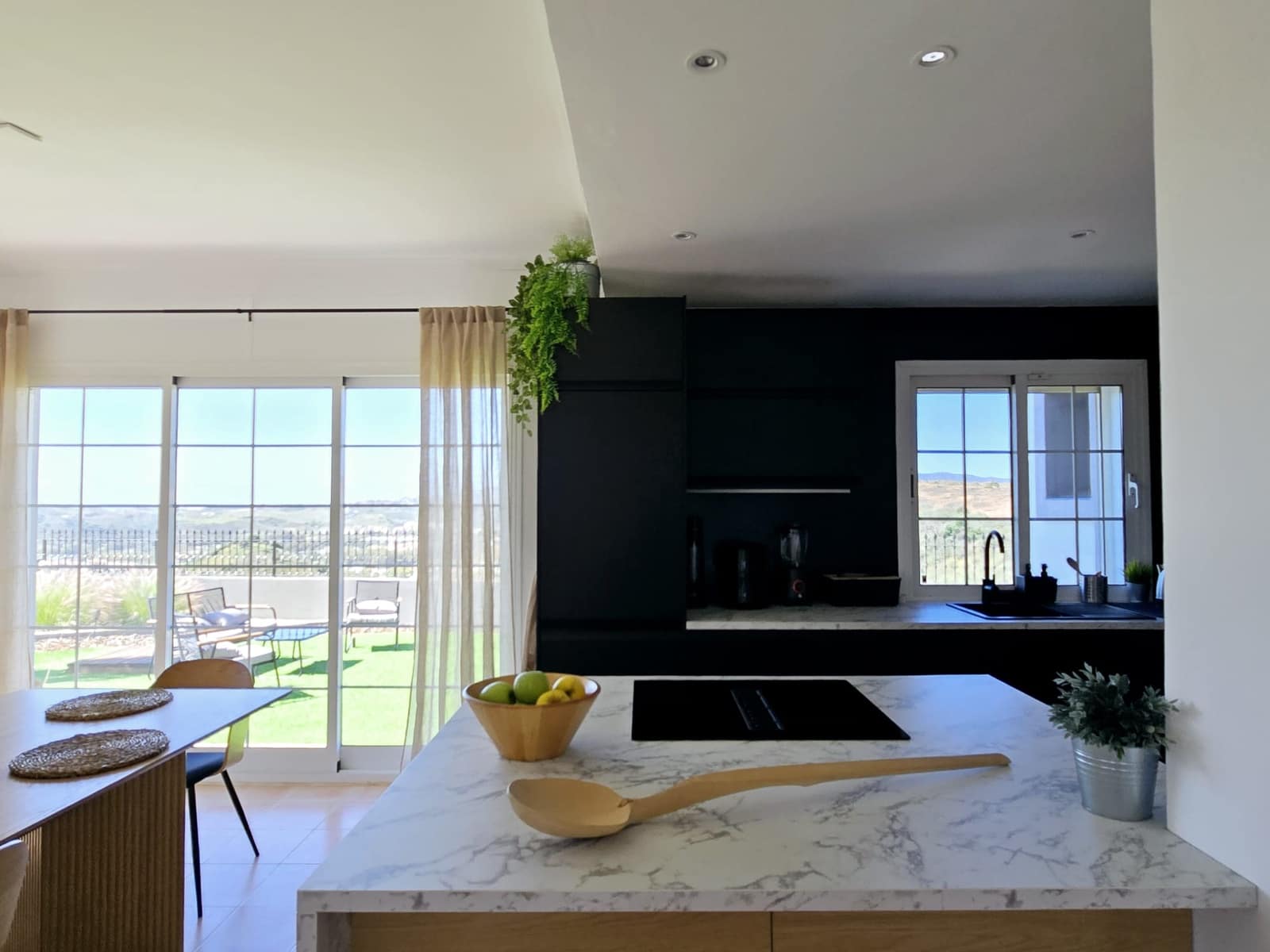 Chalet de 4 habitaciones en Mijas Golf en venta con piscina garaje - 745.000 € (Ref: 9338812)