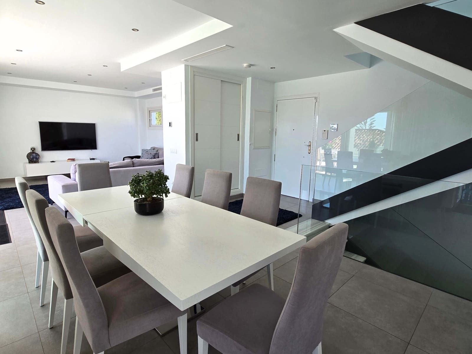 5 sovrum Hus till salu i Fuengirola med pool garage - 1 480 000 € (Ref: 9345647)