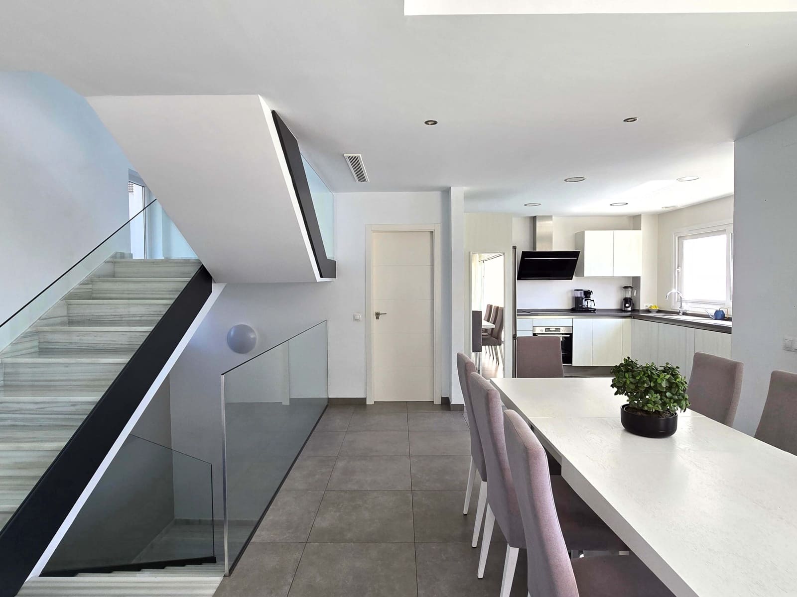 5 sovrum Hus till salu i Fuengirola med pool garage - 1 480 000 € (Ref: 9345647)