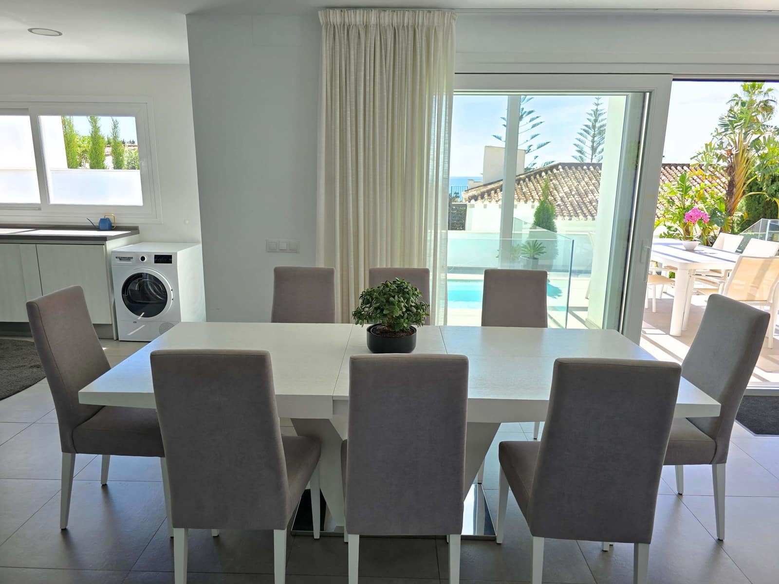 5 sovrum Hus till salu i Fuengirola med pool garage - 1 480 000 € (Ref: 9345647)