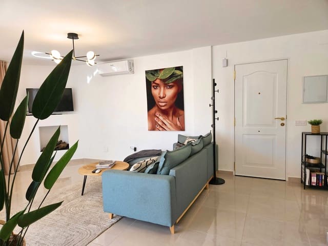 1 soveværelse Lejlighed til salg i Benalmádena med swimmingpool - € 375.000 (Ref: 9345678)