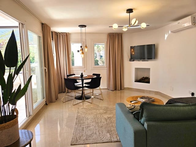 1 soveværelse Lejlighed til salg i Benalmádena med swimmingpool - € 375.000 (Ref: 9345678)