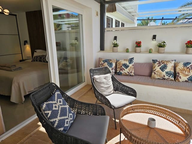 1 soveværelse Lejlighed til salg i Benalmádena med swimmingpool - € 375.000 (Ref: 9345678)