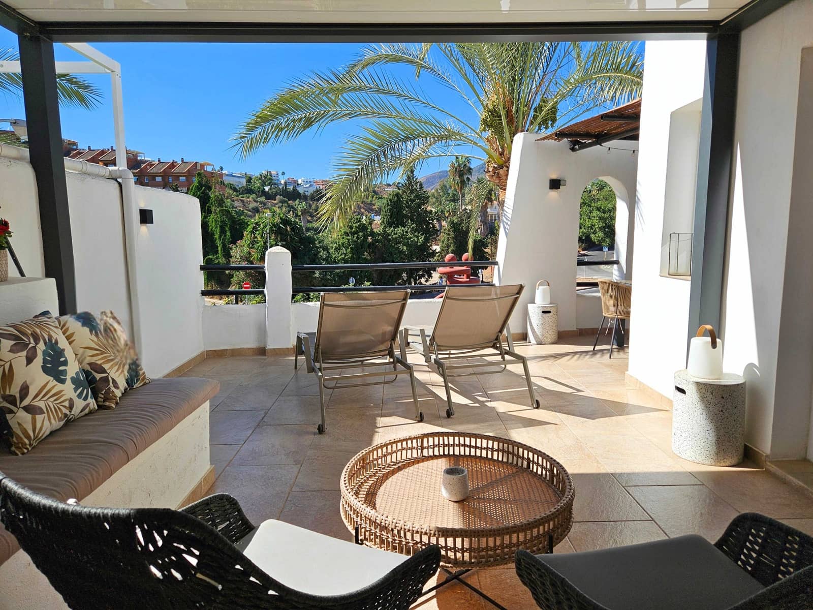 1 soveværelse Lejlighed til salg i Benalmadena med swimmingpool - € 375.000 (Ref: 9345678)