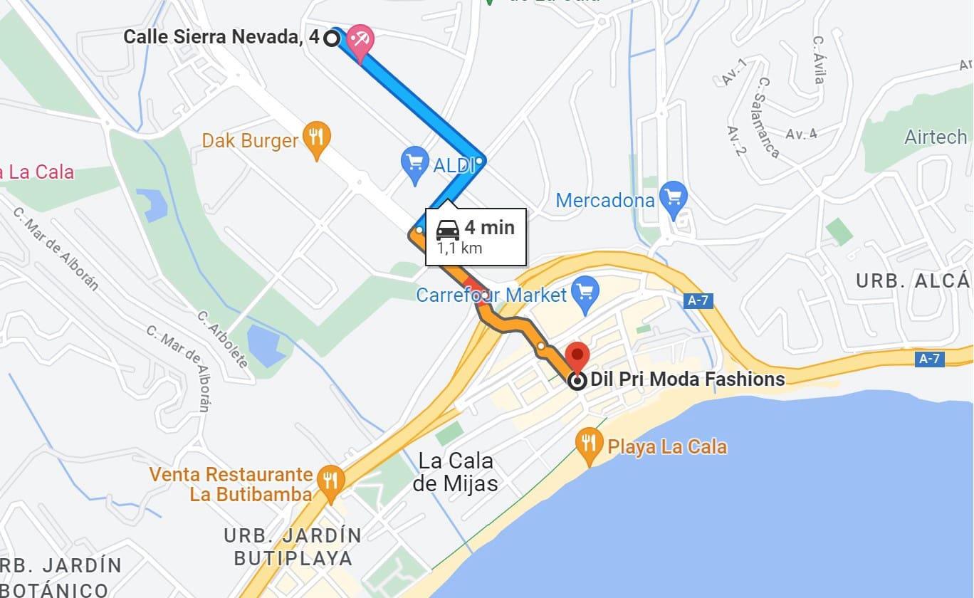 Villa/Maison de 4 chambres de location de vacances à Mijas Costa avec piscine garage - 3 000 € (Ref: 9394091)