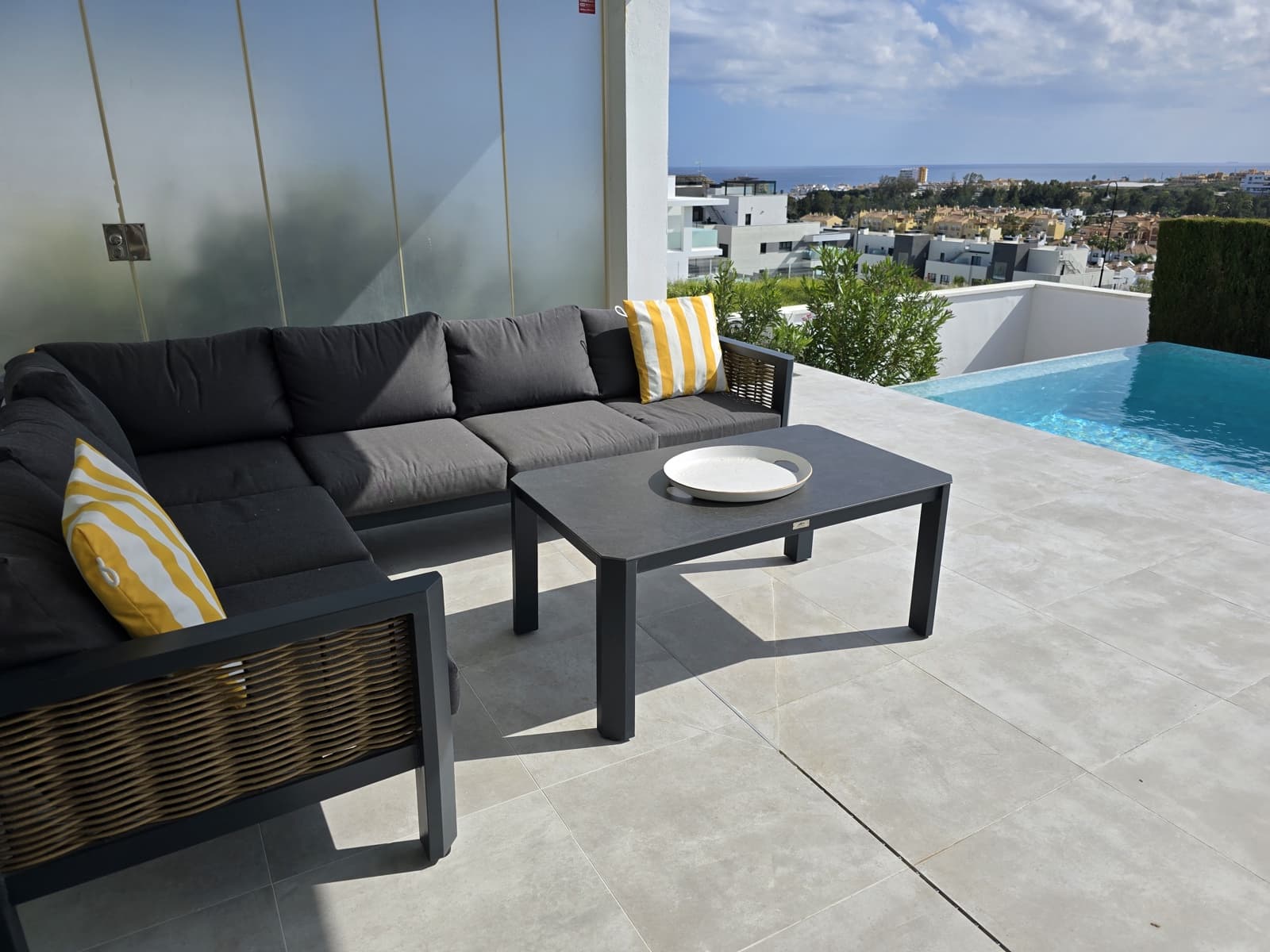 Villa/Maison de 4 chambres de location de vacances à Mijas Costa avec piscine garage - 3 000 € (Ref: 9394091)