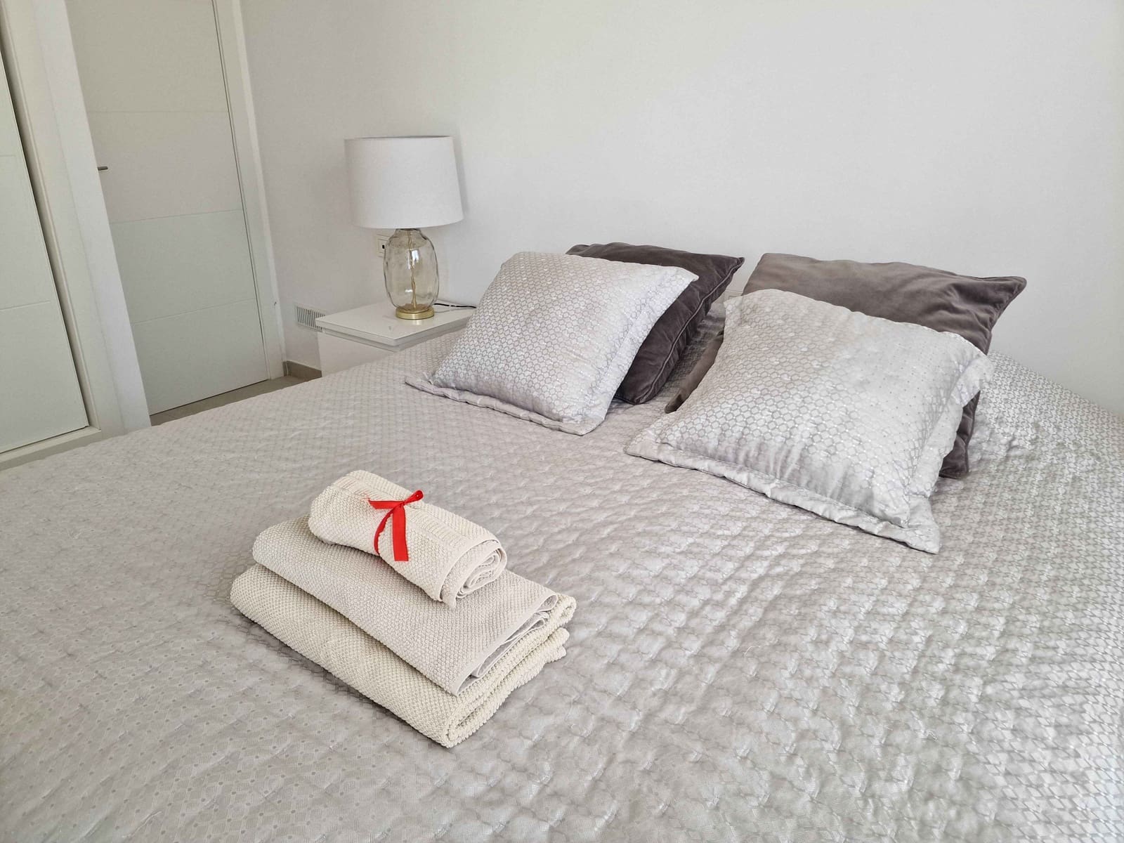 Villa/Maison de 4 chambres de location de vacances à Mijas Costa avec piscine garage - 3 000 € (Ref: 9394091)