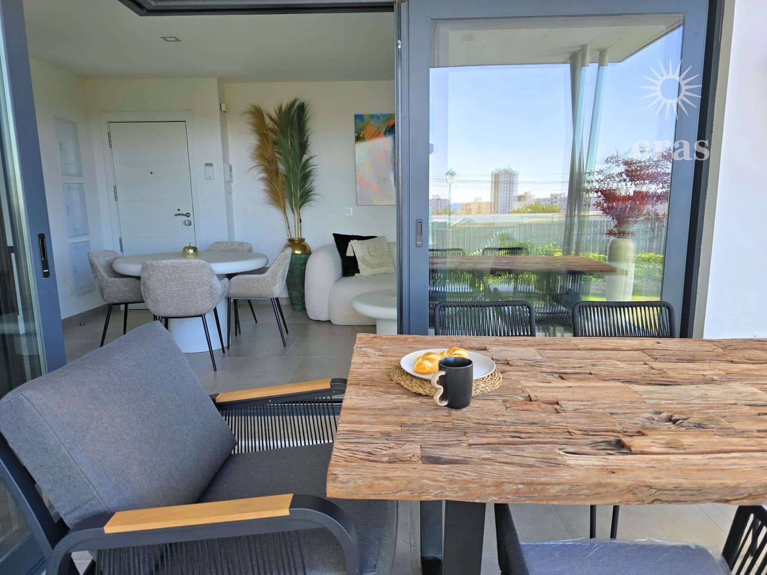 2 bedroom Flat for sale in Fuengirola with pool garage - € 450,000 (Ref: 9499959)