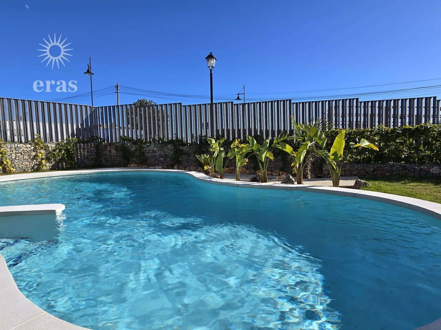 2 bedroom Flat for sale in Fuengirola with pool garage - € 450,000 (Ref: 9499959)