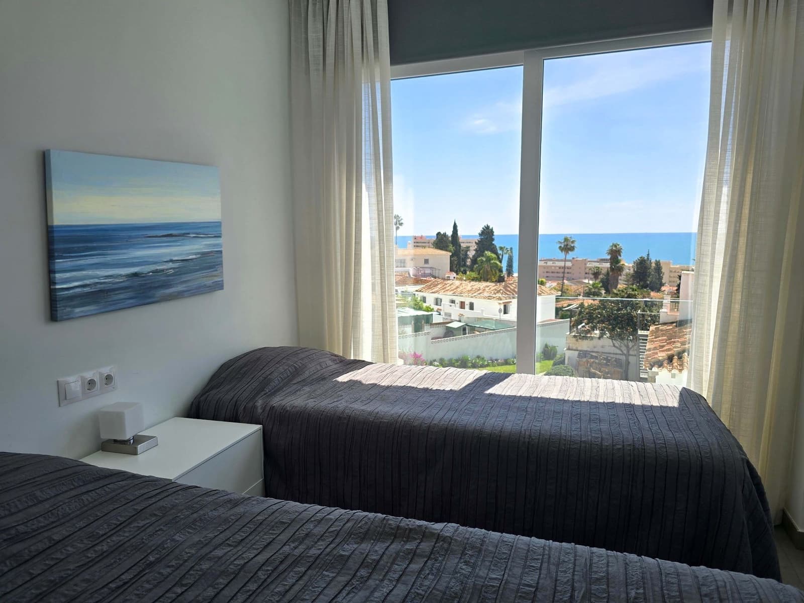 4 soverom Villa til salgs i Fuengirola med svømmebasseng garasje - € 1 480 000 (Ref: 9499960)