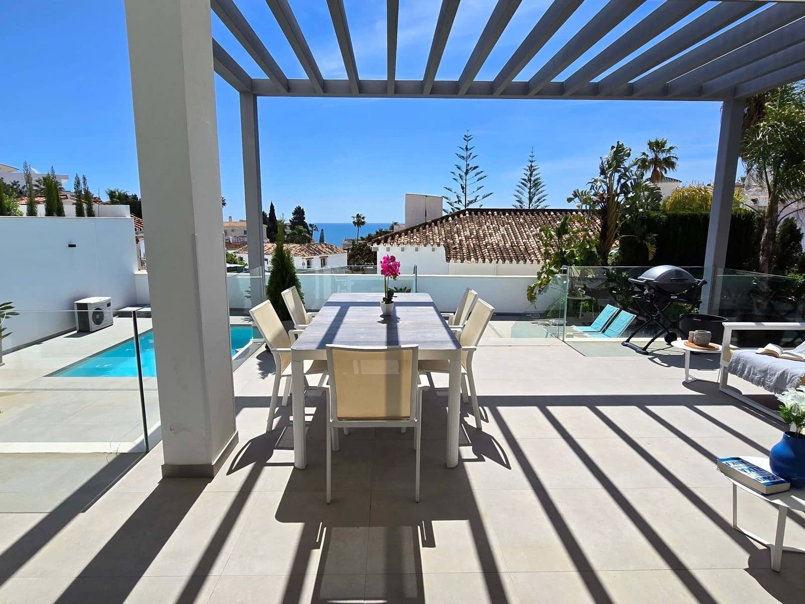 4 soverom Villa til salgs i Fuengirola med svømmebasseng garasje - € 1 480 000 (Ref: 9499960)