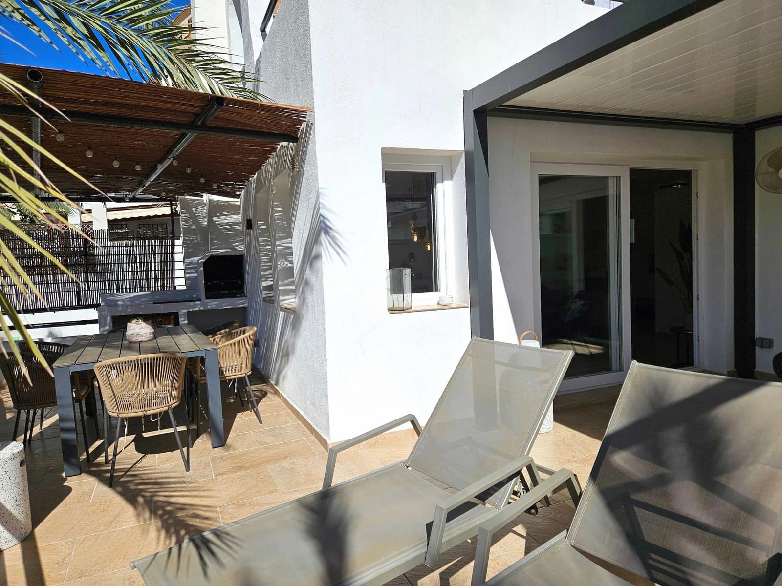 1 bedroom Apartment for sale in Benalmadena with pool - € 375,000 (Ref: 9499961)