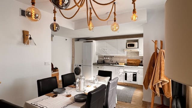 Piso de 3 habitaciones en La Dama de Noche - La Alzambra, Marbella en venta con piscina - 575.000 € (Ref: 9499962)