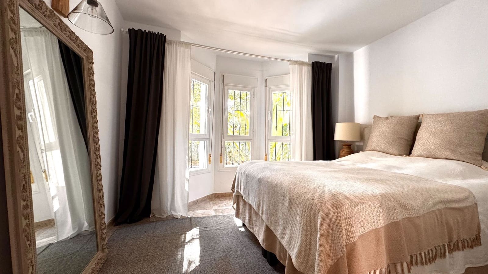 Piso de 3 habitaciones en Marbella en venta con piscina - 575.000 € (Ref: 9499962)