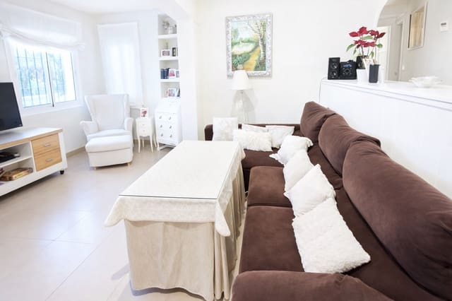 3 bedroom Villa for sale in Castillo Sohail, Fuengirola - € 599,990 (Ref: 9512099)