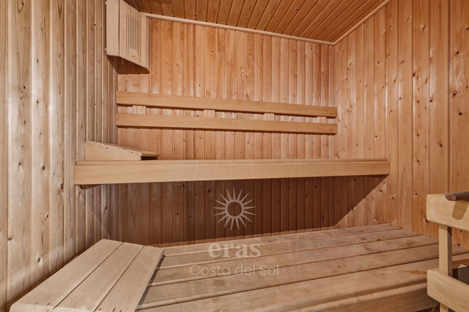 2 sovrum Lägenhet till salu i Fuengirola med garage - 350 000 € (Ref: 9633857)