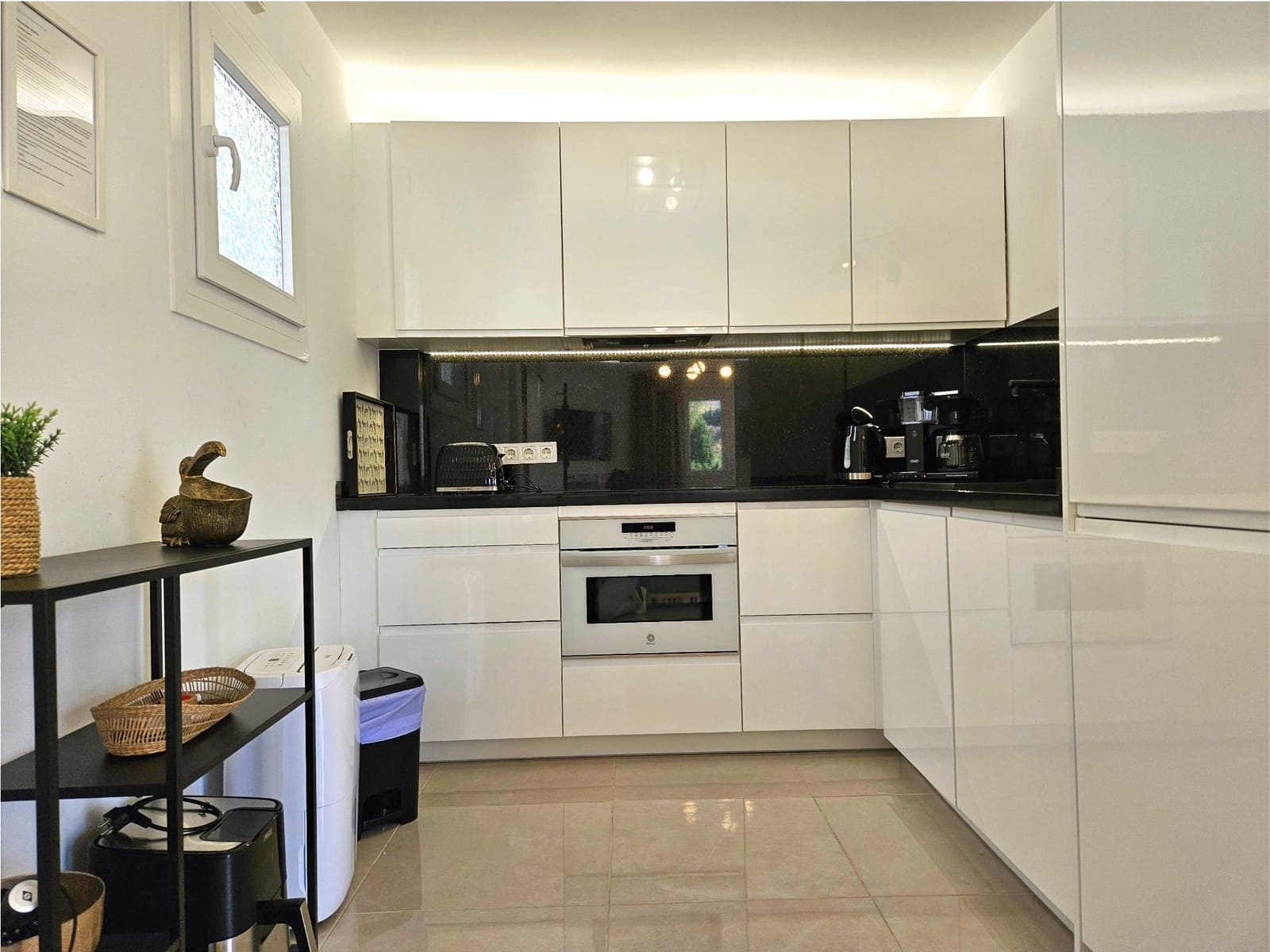 1 sovrum Lägenhet till salu i Benalmadena Costa med pool - 349 000 € (Ref: 9658355)