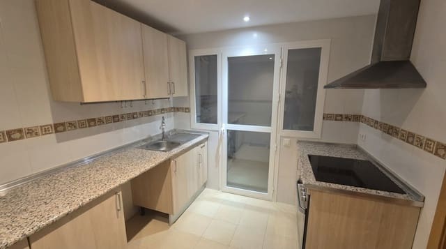 2 soveværelse Lejlighed til salg i Los Pacos, Fuengirola med swimmingpool garage - € 329.000 (Ref: 9658356)