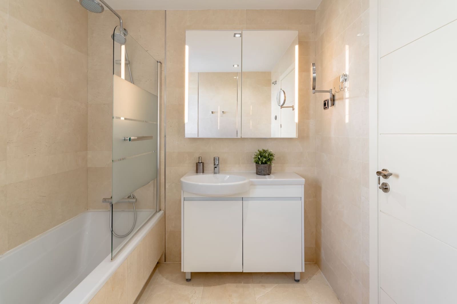 2 quarto Penthouse para venda em Mijas com piscina garagem - 565 000 € (Ref: 9751614)