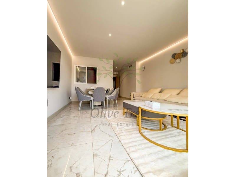 Apartamento de 5 habitaciones en Santa Eulalia / Santa Eularia en alquiler - 4.000 € (Ref: 10119722)