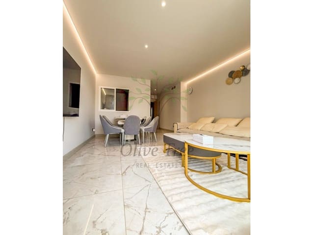 Apartamento de 5 habitaciones en Santa Eulalia / Santa Eularia en alquiler - 4.000 € (Ref: 10119722)
