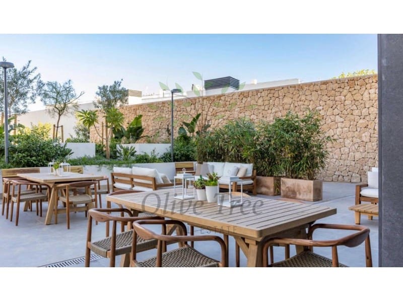 Apartamento de 2 habitaciones en Ibiza / Eivissa ciudad en alquiler con piscina garaje - 2.900 € (Ref: 10119723)