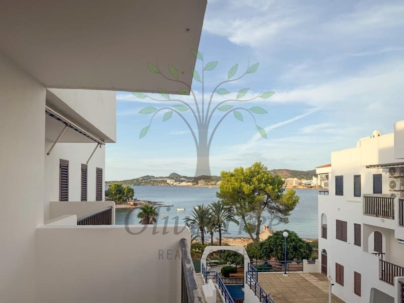 2 bedroom Apartment for sale in Cala d'en Bou with pool garage - € 475,000 (Ref: 10146759)