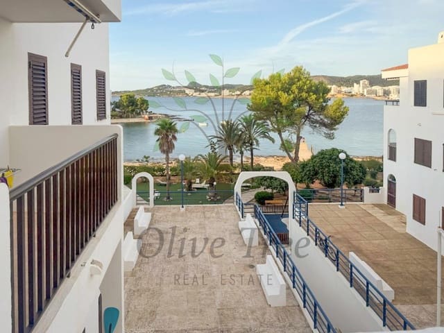 2 bedroom Apartment for sale in Cala d'en Bou, San Jose / Sant Josep de Sa Talaia with pool garage - € 475,000 (Ref: 10146759)