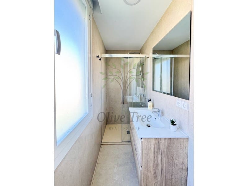 Appartement de 4 chambres à louer à Ibiza ville - 3 600 € (Ref: 10148498)