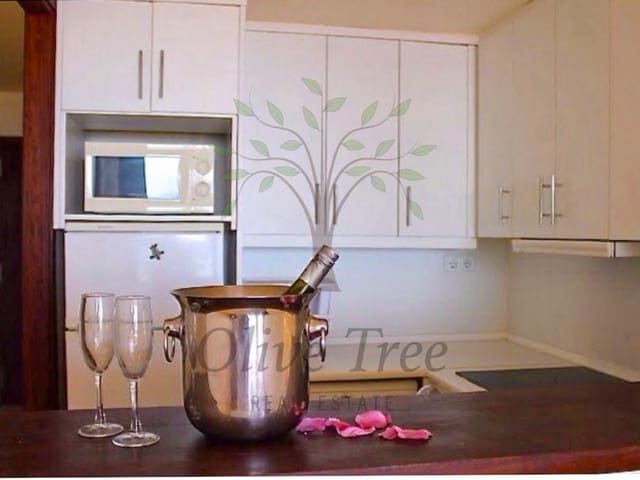 2 sypialnia Apartament na sprzedaż w Playa d'en Bossa, San Jose / Sant Josep de Sa Talaia - 689 000 € (Ref: 10159306)