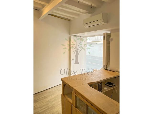 Commercieel te huur in Ibiza dorp - € 1.500 (Ref: 8444463)