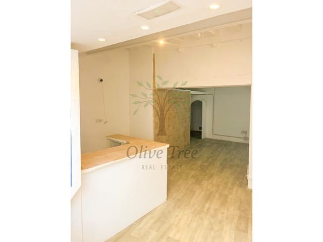 Commercieel te huur in Ibiza dorp - € 1.500 (Ref: 8444463)