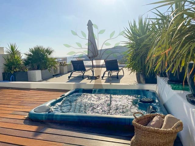 1 quarto Apartamento para arrendar em Roca Llisa, Santa Eulalia / Santa Eularia com garagem - 6 000 € (Ref: 8456018)