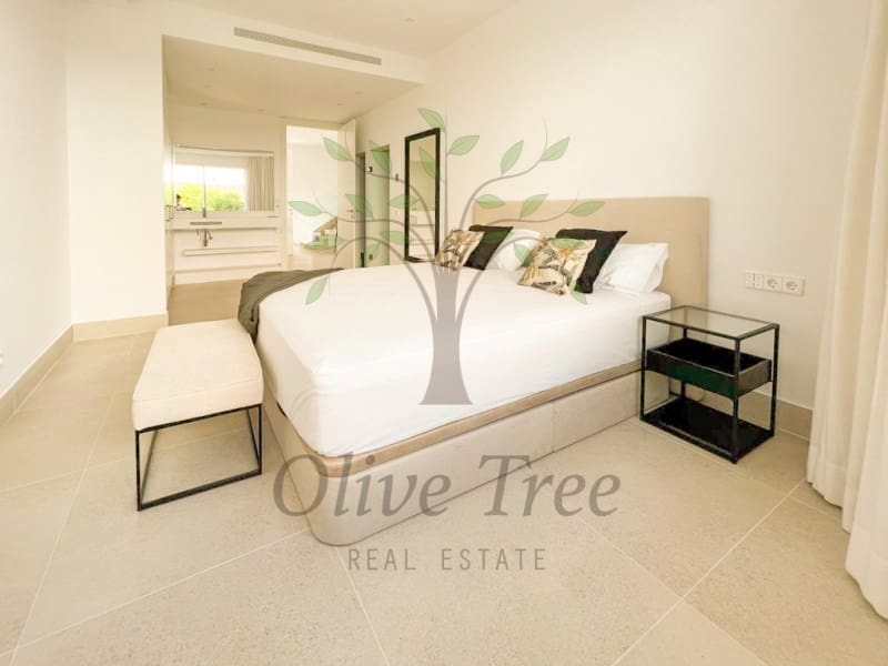 6 sypialnia Willa do wynajęcia w Nuestra Senora de Jesus z garażem - 11 800 € (Ref: 8612679)