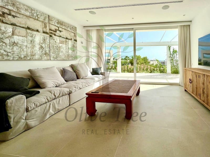 6 sypialnia Willa do wynajęcia w Nuestra Senora de Jesus z garażem - 11 800 € (Ref: 8612679)