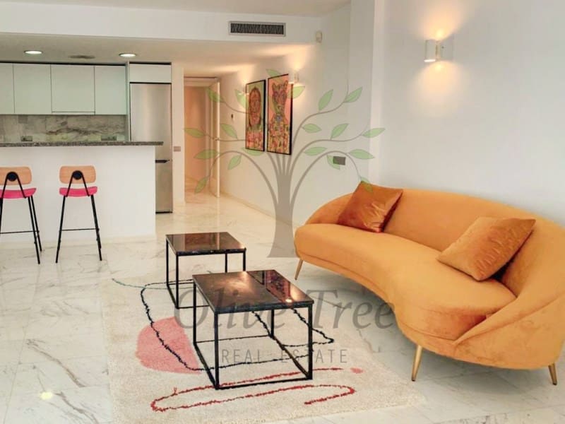 2 soverom Leilighet til leie i Talamanca - € 2 450 (Ref: 8723898)