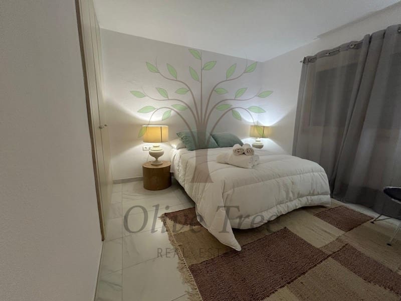 2 bedroom Apartment for rent in Ibiza / Eivissa town with pool - € 2,800 (Ref: 8728011)