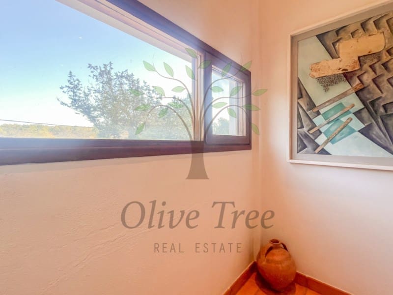 4 soveværelse Finca/Landehus til salg i Sant Rafael de Sa Creu med swimmingpool garage - € 4.465.000 (Ref: 8756211)