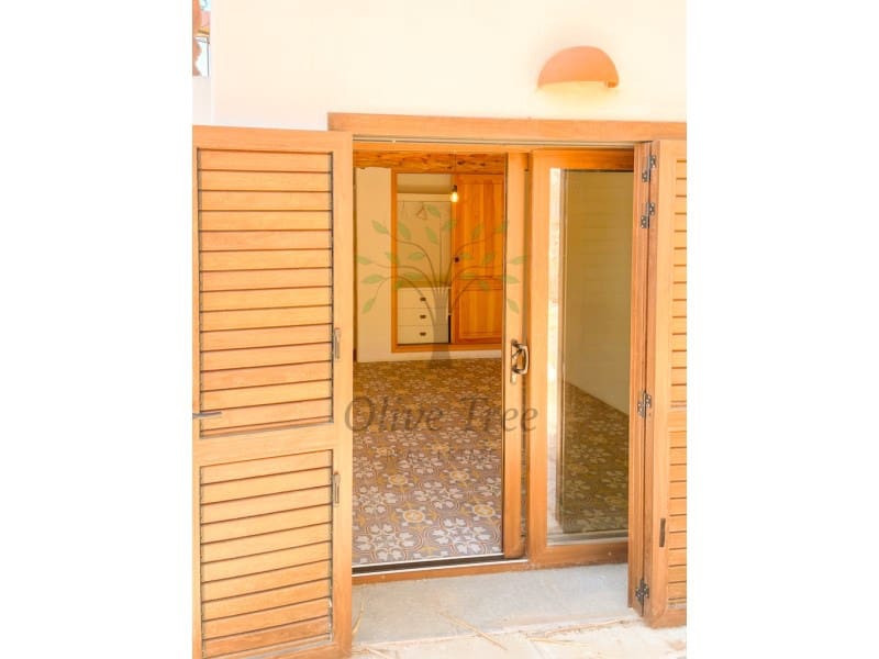 4 bedroom Flat for rent in Sant Antoni de Portmany - € 3,900 (Ref: 8769090)