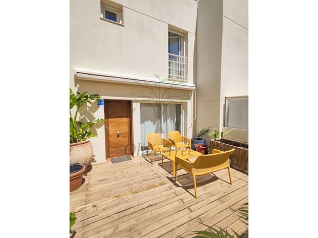 3 soveværelse Lejlighed til leje i Nuestra Señora de Jesus, Santa Eulalia / Santa Eularia med garage - € 5.000 (Ref: 8781869)