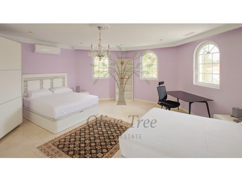 5 bedroom Villa for rent in Cala Bassa with pool garage - € 13,500 (Ref: 8786432)