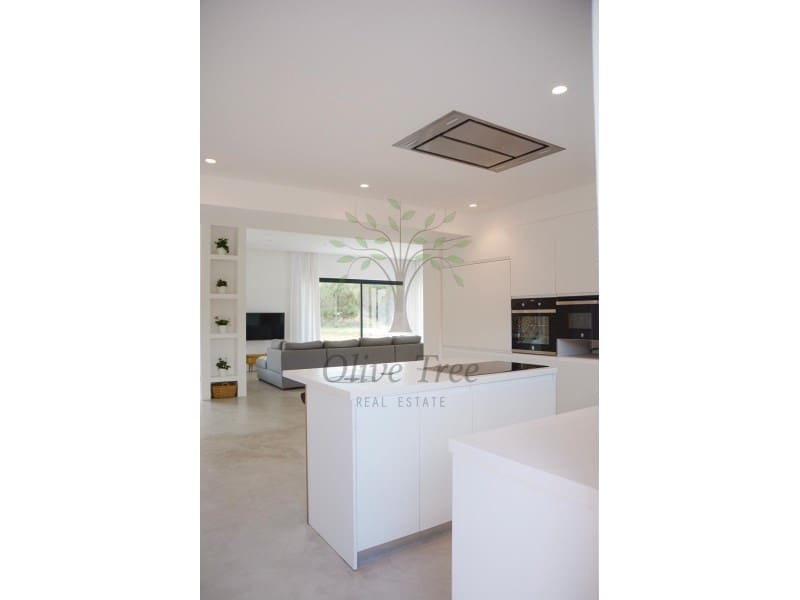 3 slaapkamer Villa te huur in San Jose / Sant Josep de Sa Talaia met garage - € 10.000 (Ref: 8818145)