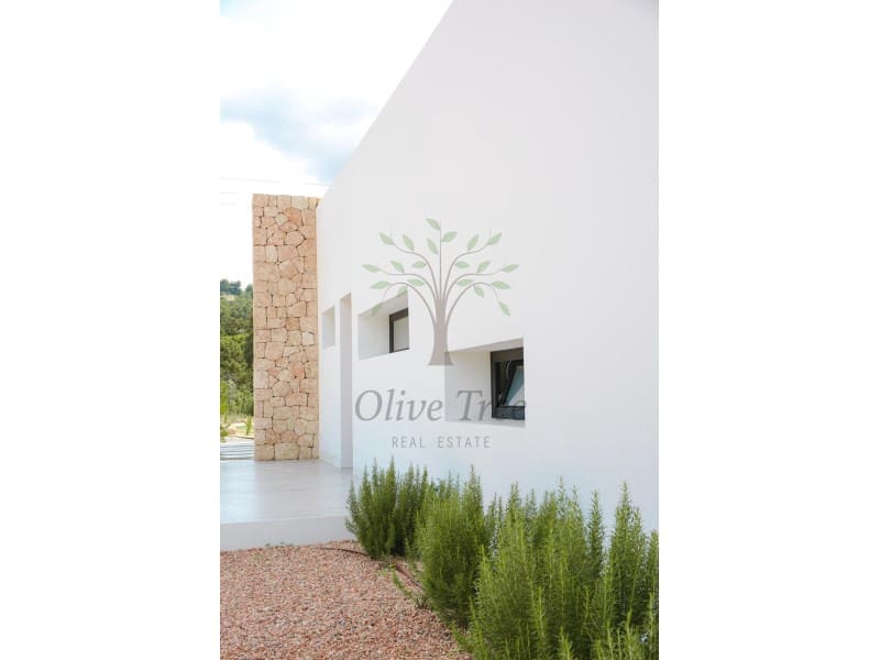 3 slaapkamer Villa te huur in San Jose / Sant Josep de Sa Talaia met garage - € 10.000 (Ref: 8818145)