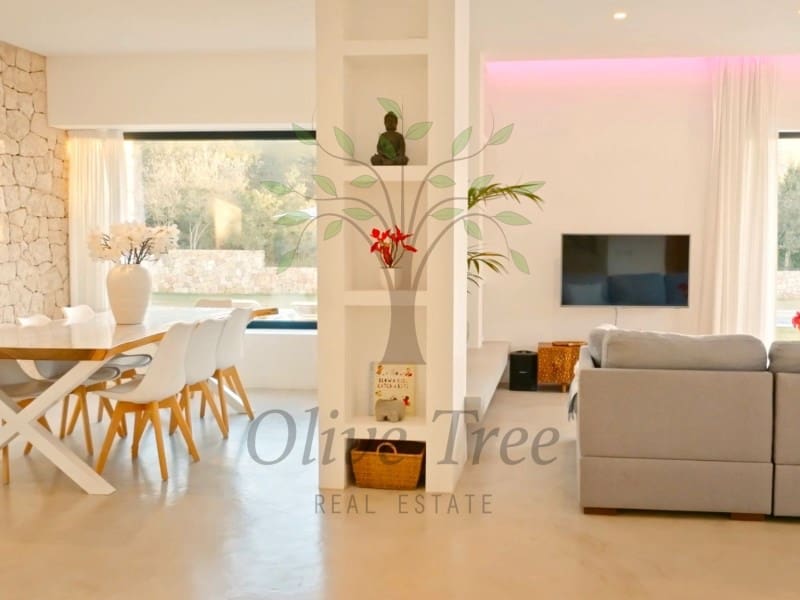 3 slaapkamer Villa te huur in San Jose / Sant Josep de Sa Talaia met garage - € 10.000 (Ref: 8818145)