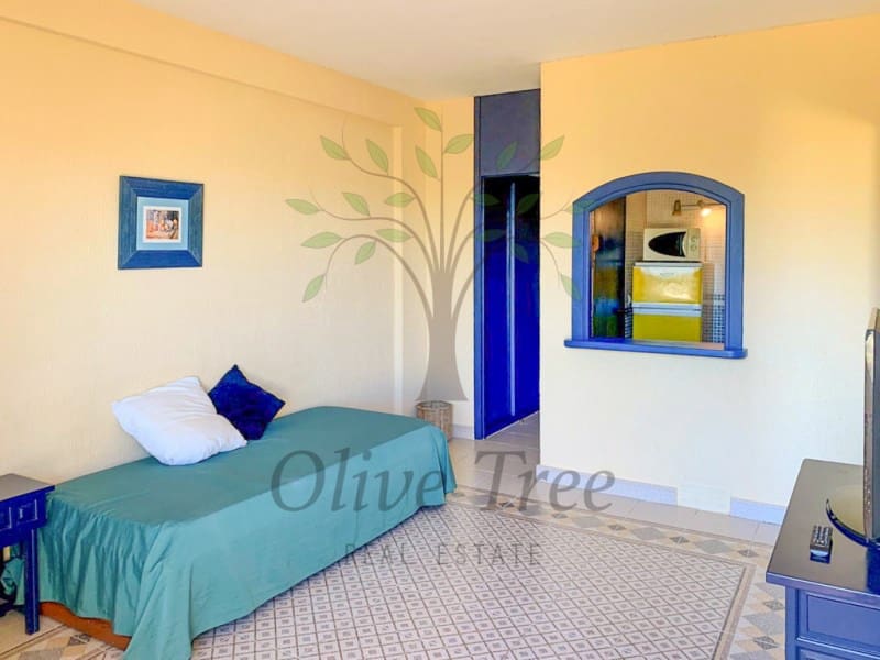 1 sovrum Lägenhet att hyra i Cala d'en Bou - 2 100 € (Ref: 8841425)