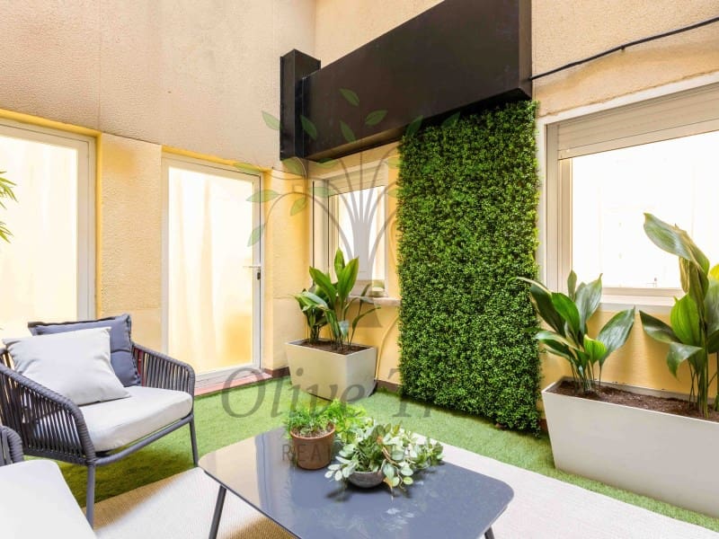 4 soveværelse Lejlighed til salg i Madrid by - € 1.850.000 (Ref: 8847863)